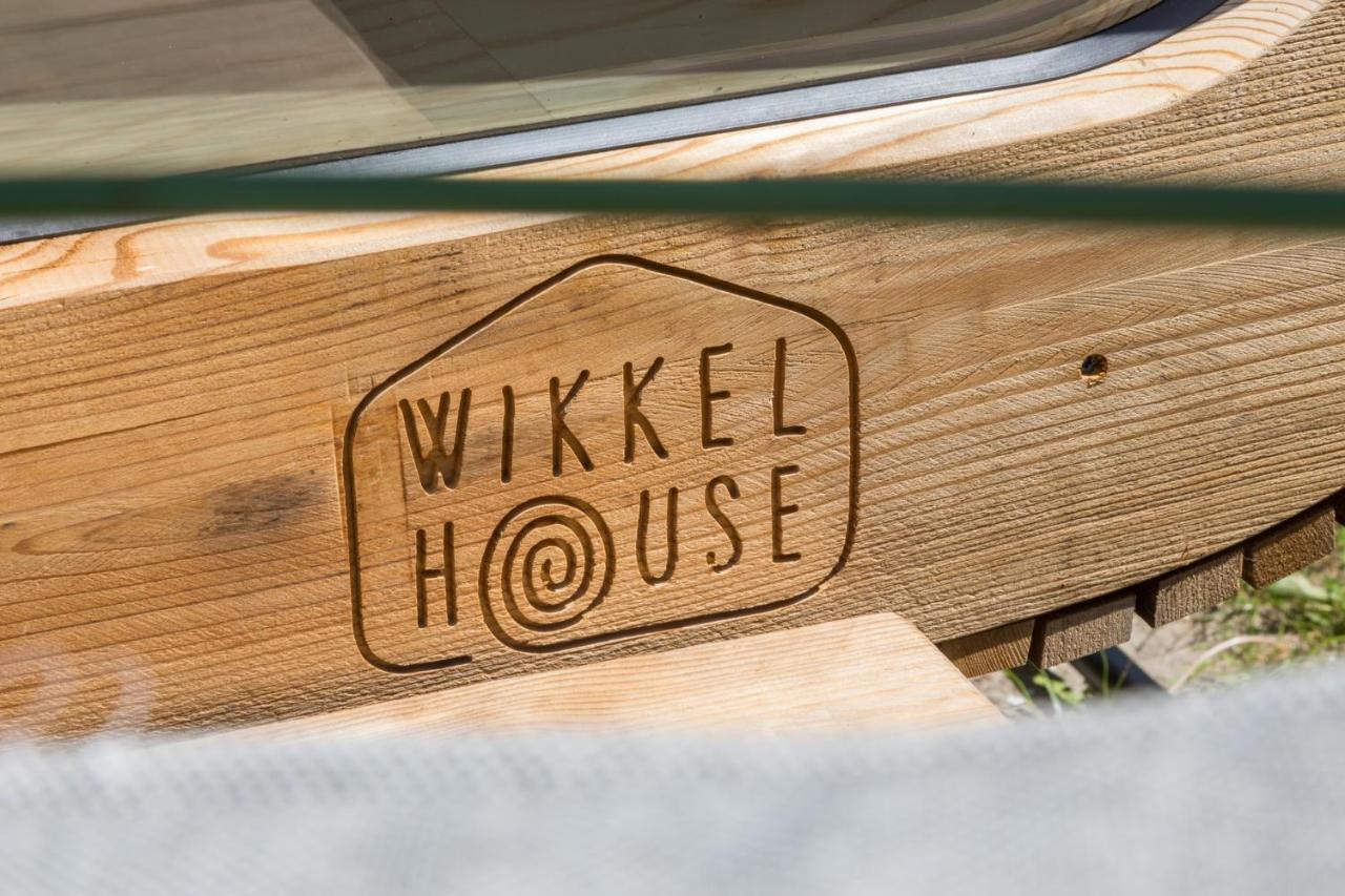 Welcome In - Wikkelhouse, Kon Emmaweg 6 弗劳温普尔德 外观 照片